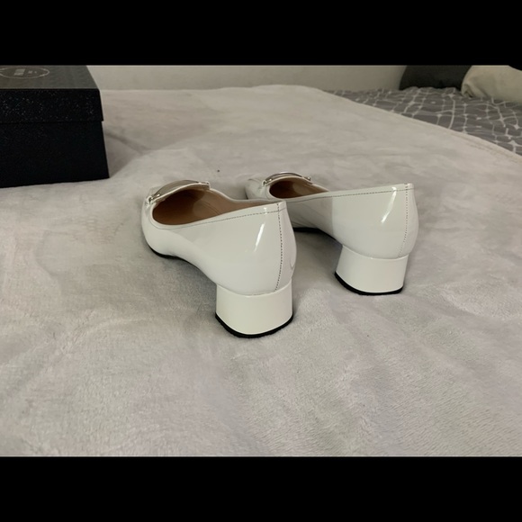 PRADA - Picture 8 of 8